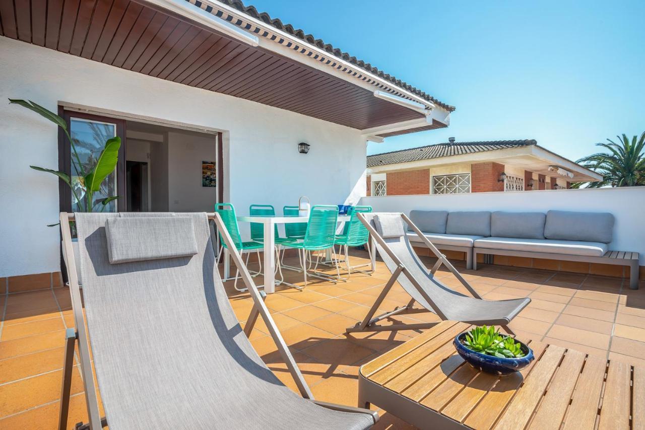 Beach House Cambrils Apartamento En Primera Linea De Playa Luaran gambar