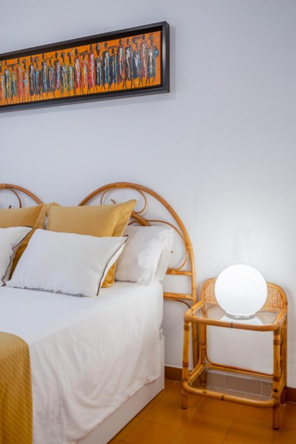 Beach House Cambrils Apartamento En Primera Linea De Playa Luaran gambar