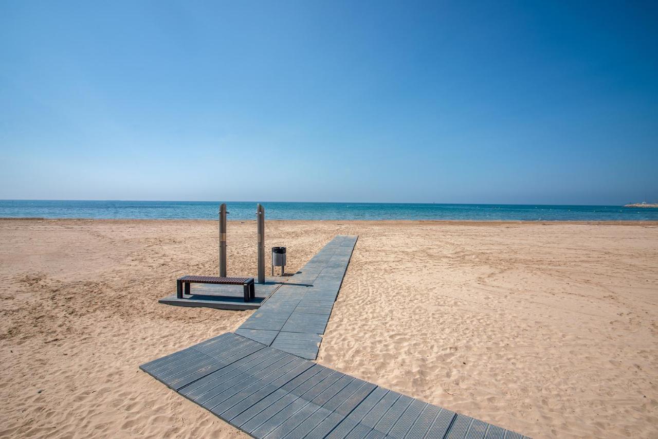 Beach House Cambrils Apartamento En Primera Linea De Playa Luaran gambar